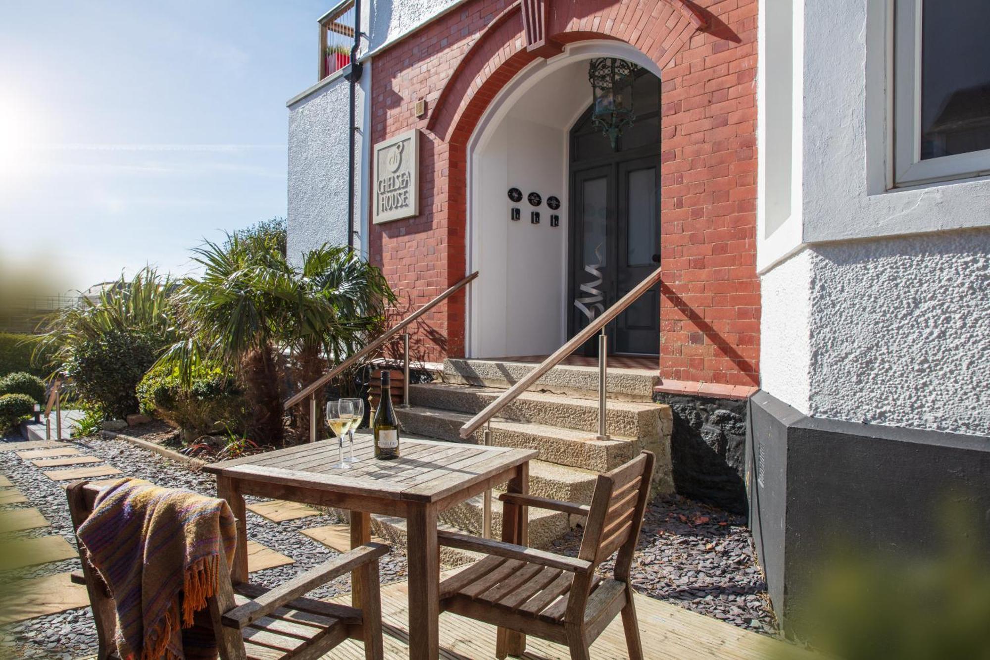 Chelsea House Holiday Apartments Falmouth Exterior foto